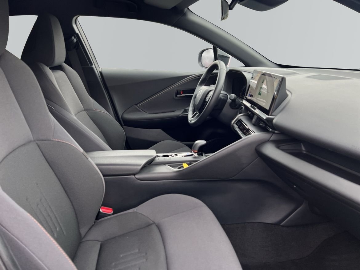 Toyota C-HR 2.0 Laddhybrid Style 2025, bild 6/10