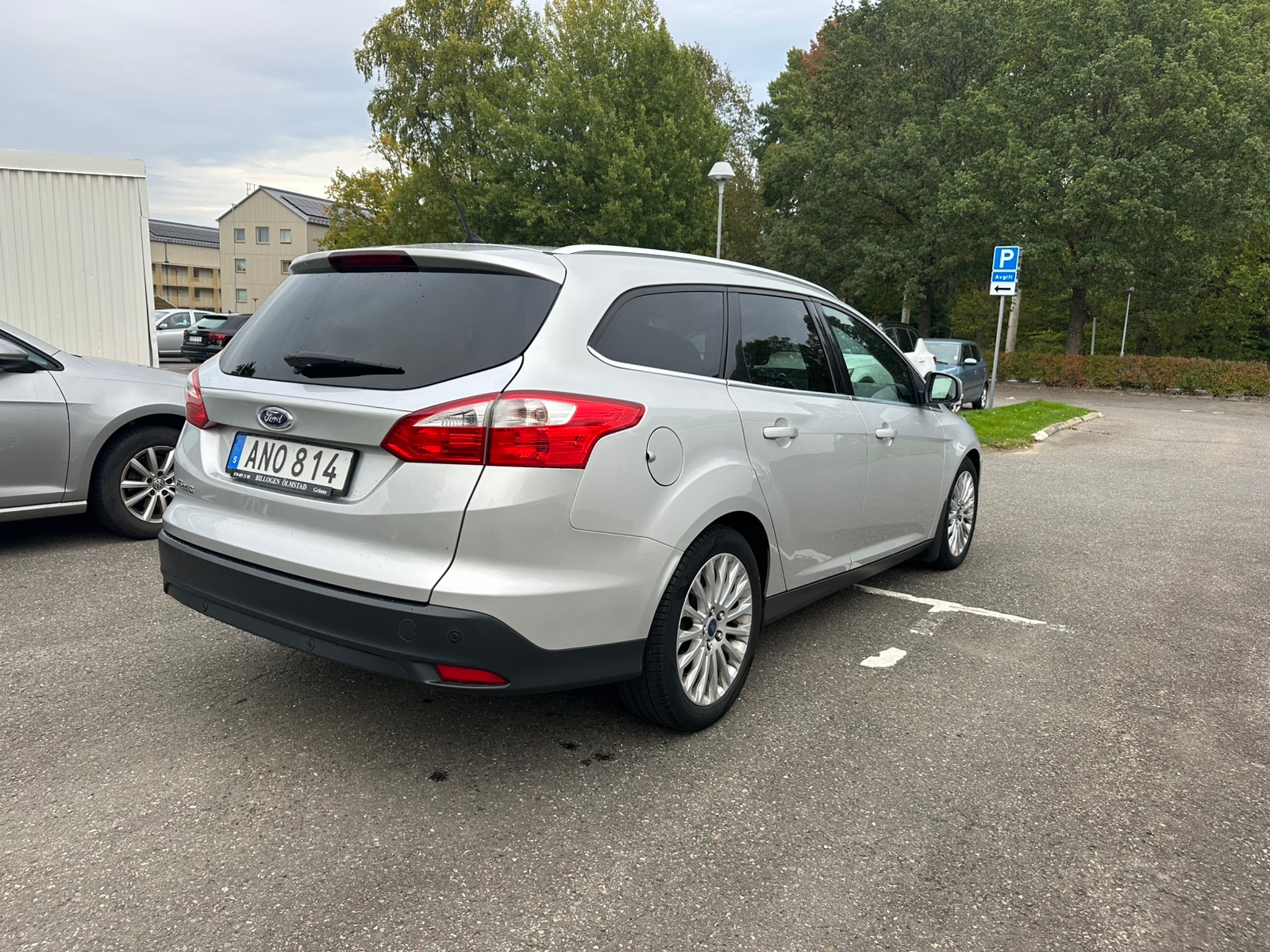 Ford Focus Kombi 1.6 TDCi Manuell 2014, bild 3/10