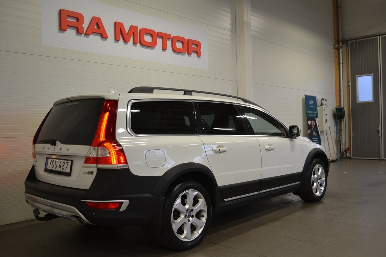 Volvo XC70 D4 181hk AWD Classic Summum 2016, bild 5/10