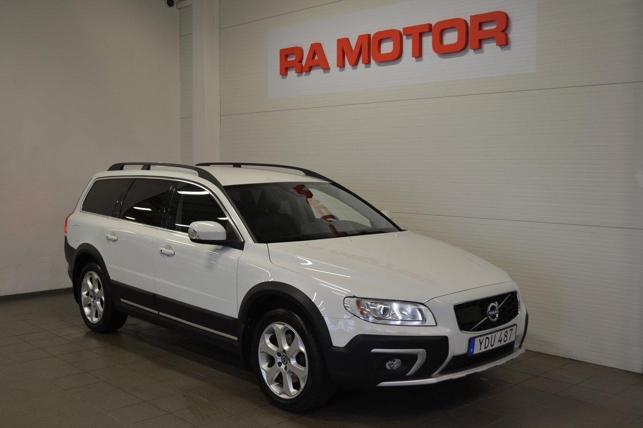 Volvo XC70 D4 181hk AWD Classic Summum 2016, bild 3/10
