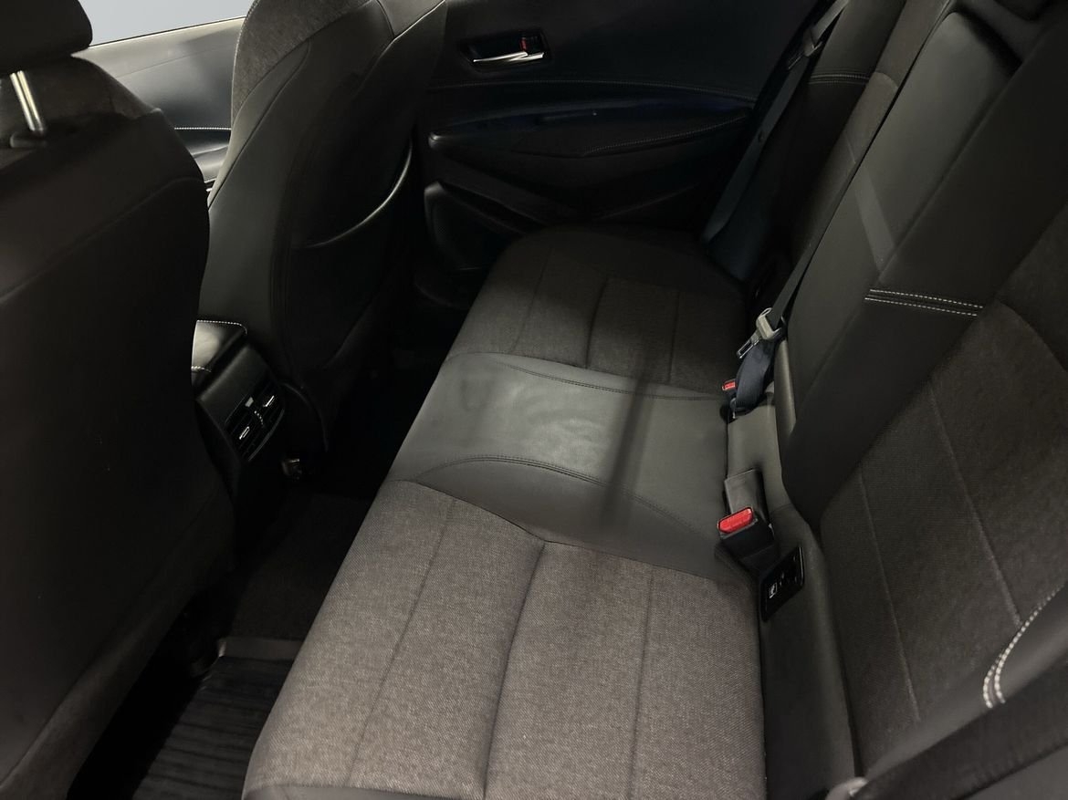 Toyota Corolla STYLE 2023, bild 7/10
