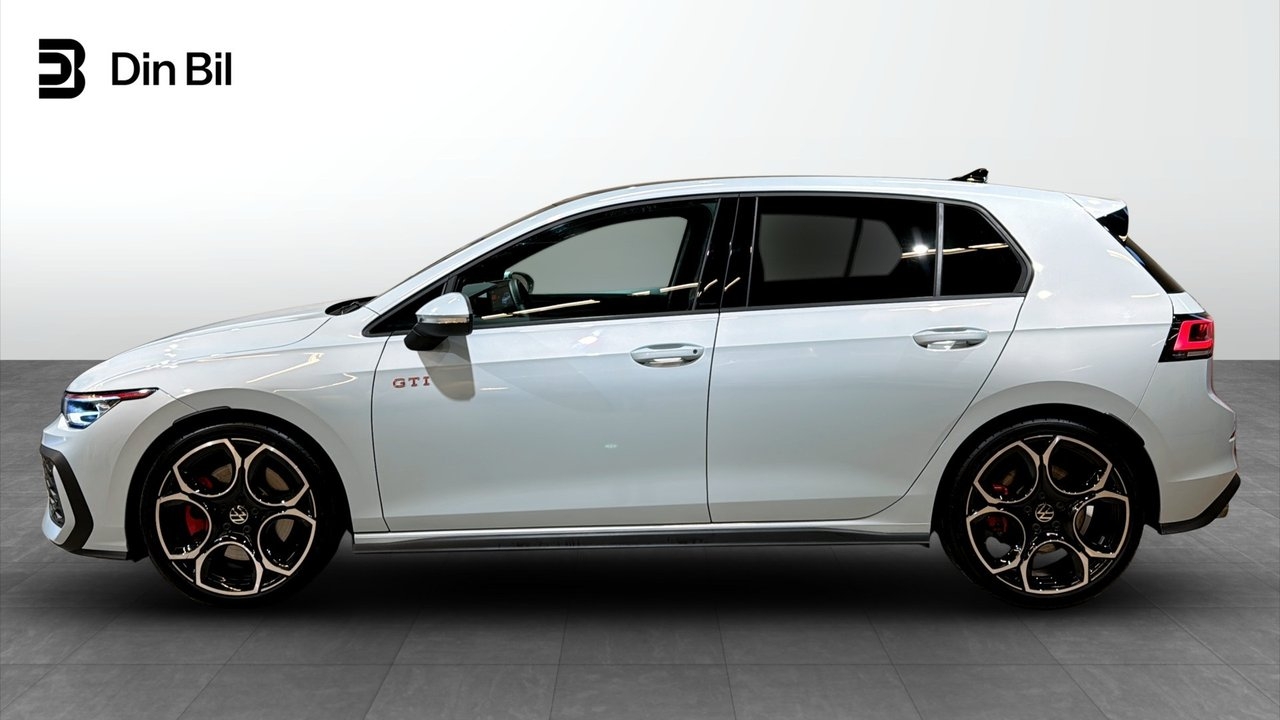 Volkswagen Golf 2026, bild 2/19