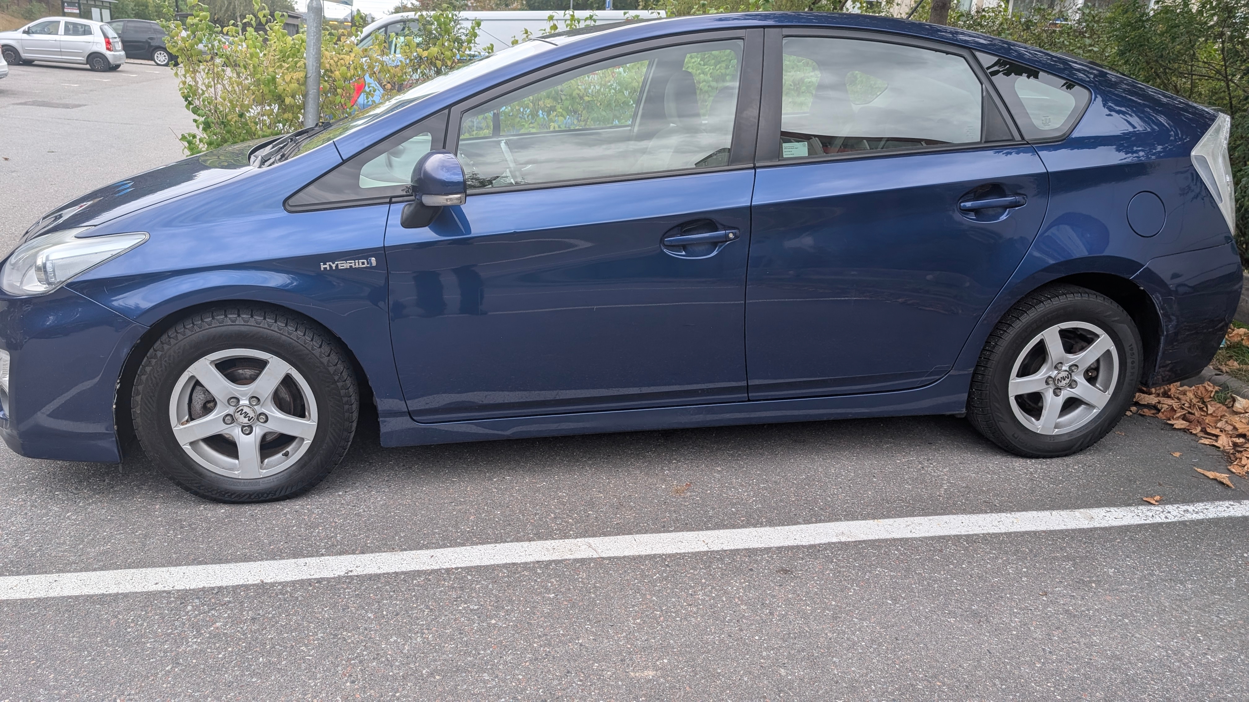 Toyota Prius Hybrid CVT 2011, kuva 4/10