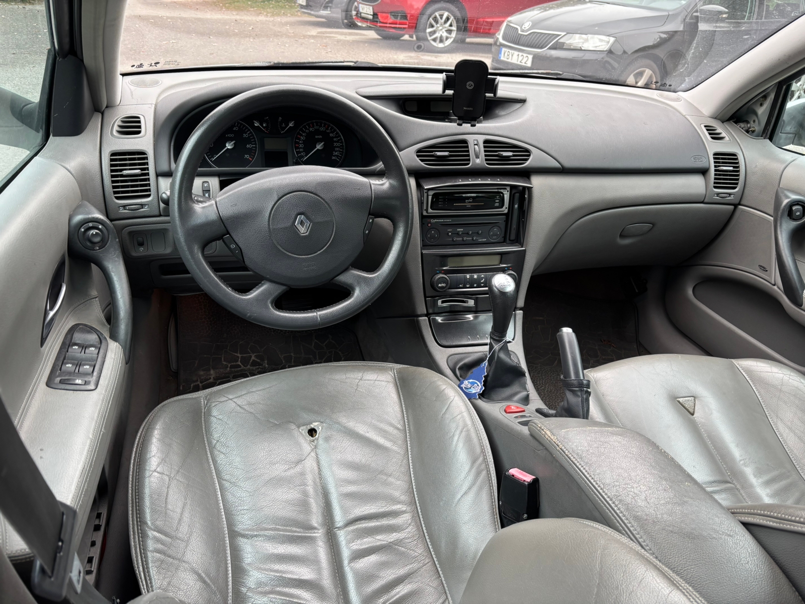 Renault Laguna 2002, kuva 5/8