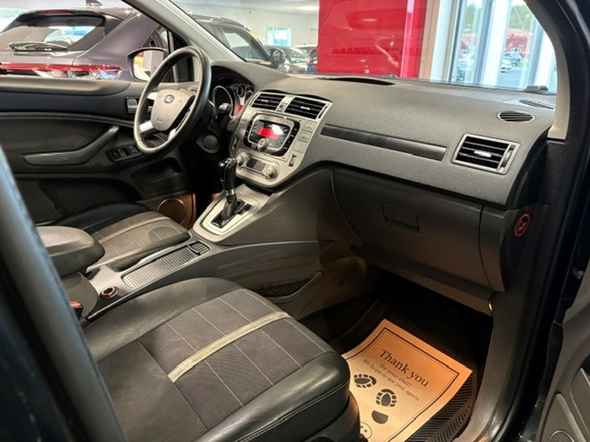 Ford Kuga 2011, bild 3/4