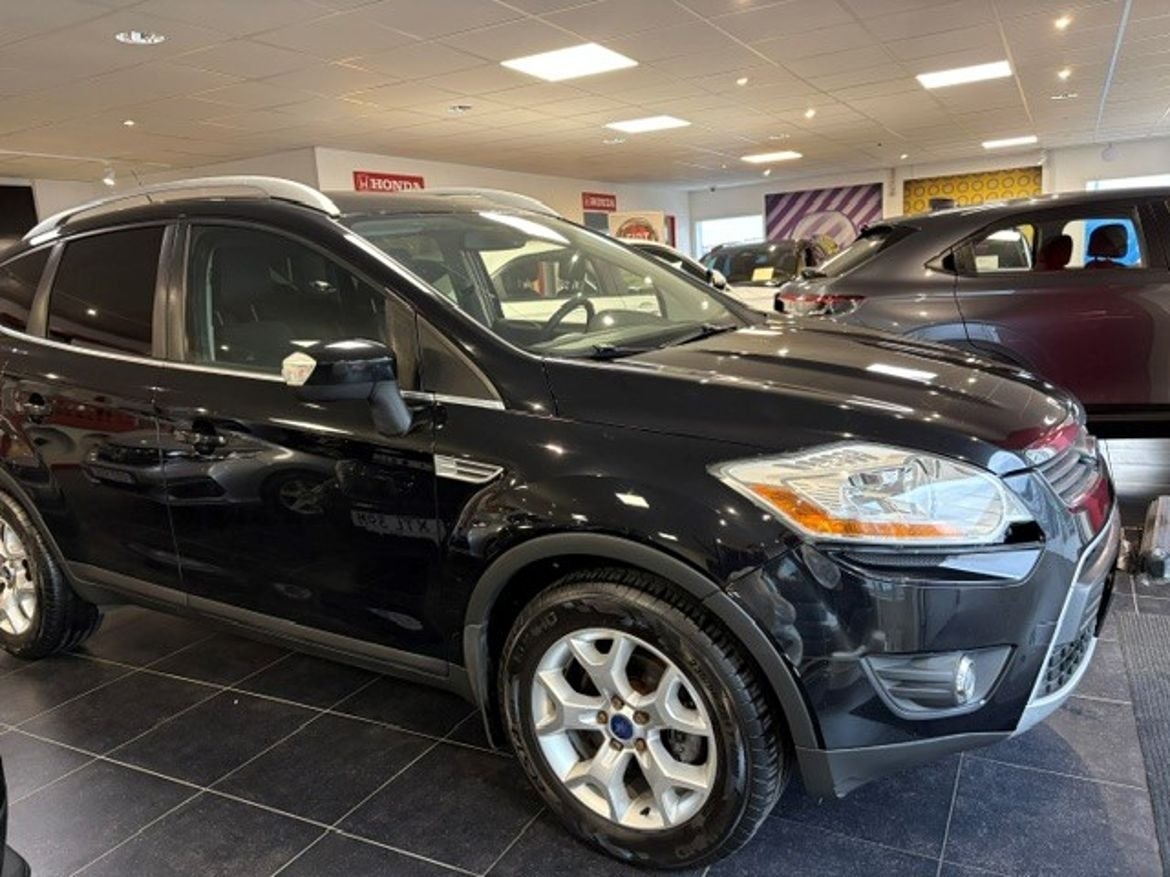 Ford Kuga 2011, bild 2/4