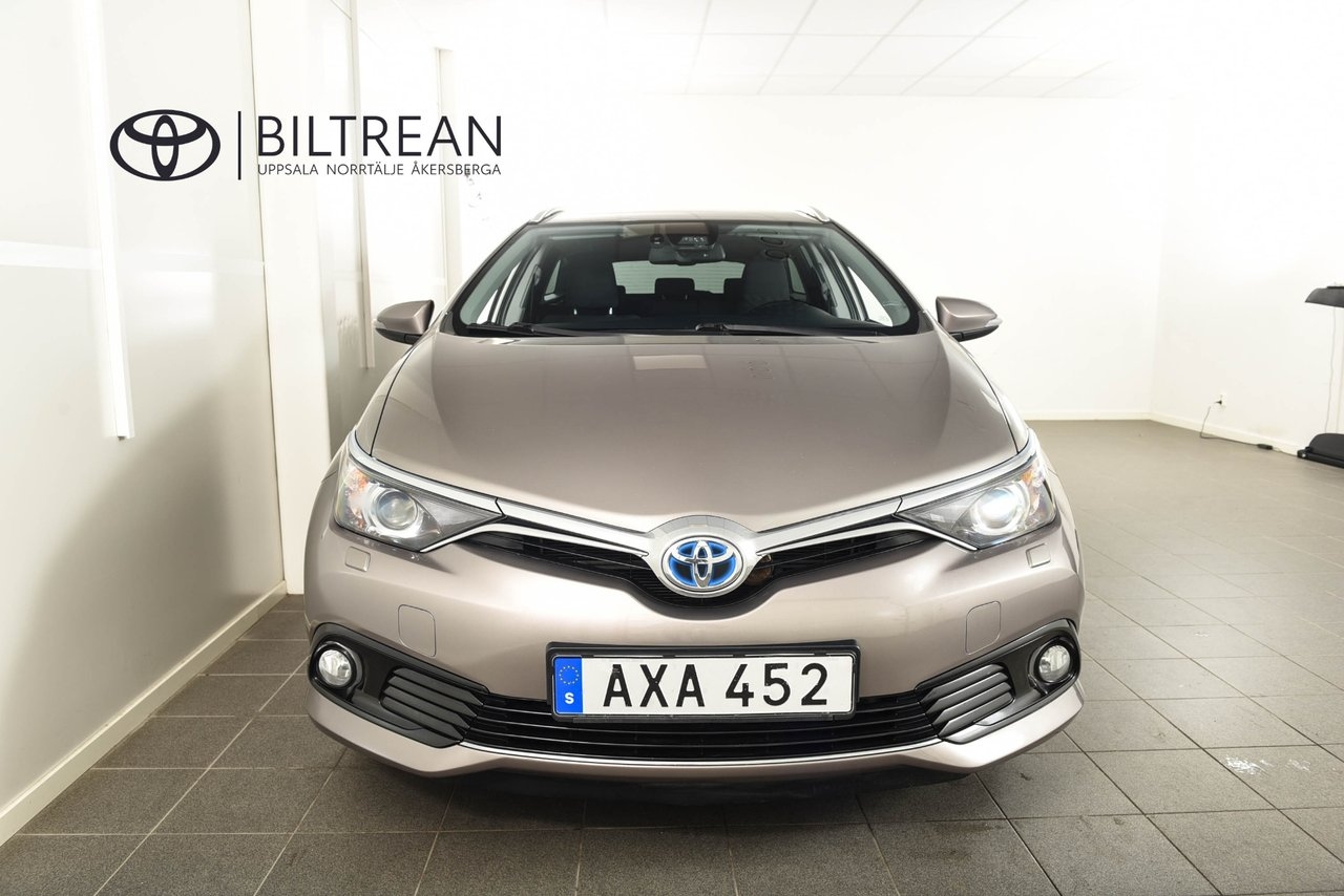 Toyota Auris 2015, bild 5/10
