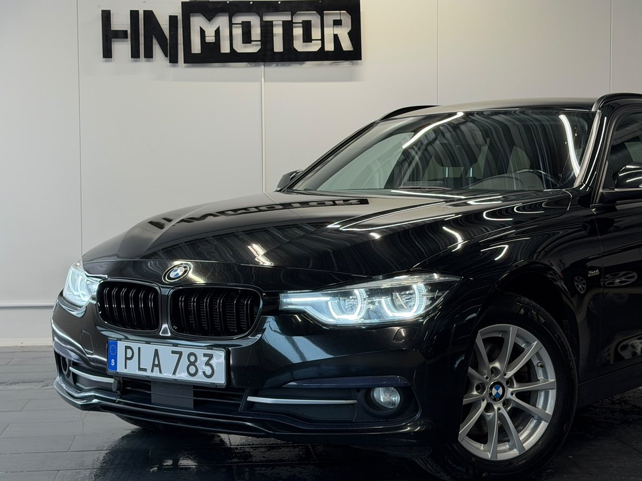 BMW 320 d Touring Aut Sport line 2017, bild 2/10