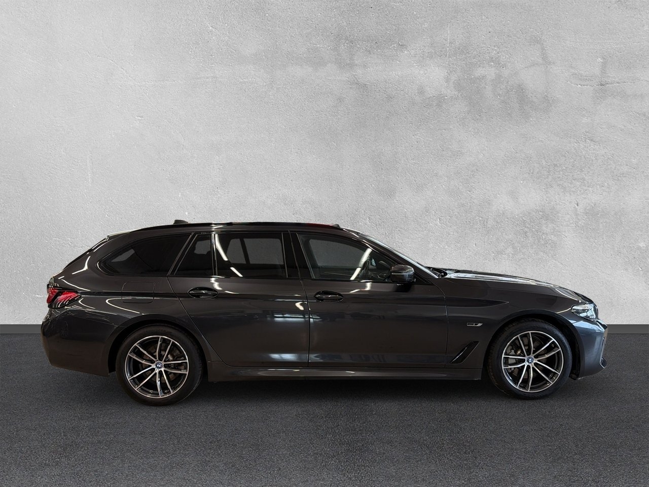 BMW 530 2023, bild 6/10