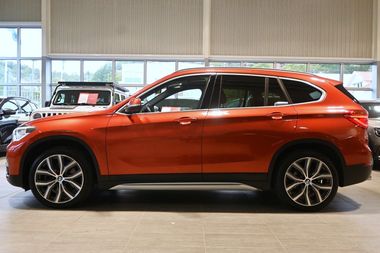 BMW X1 xDrive20d Aut xLine Pano Travel 2018, bild 2/10
