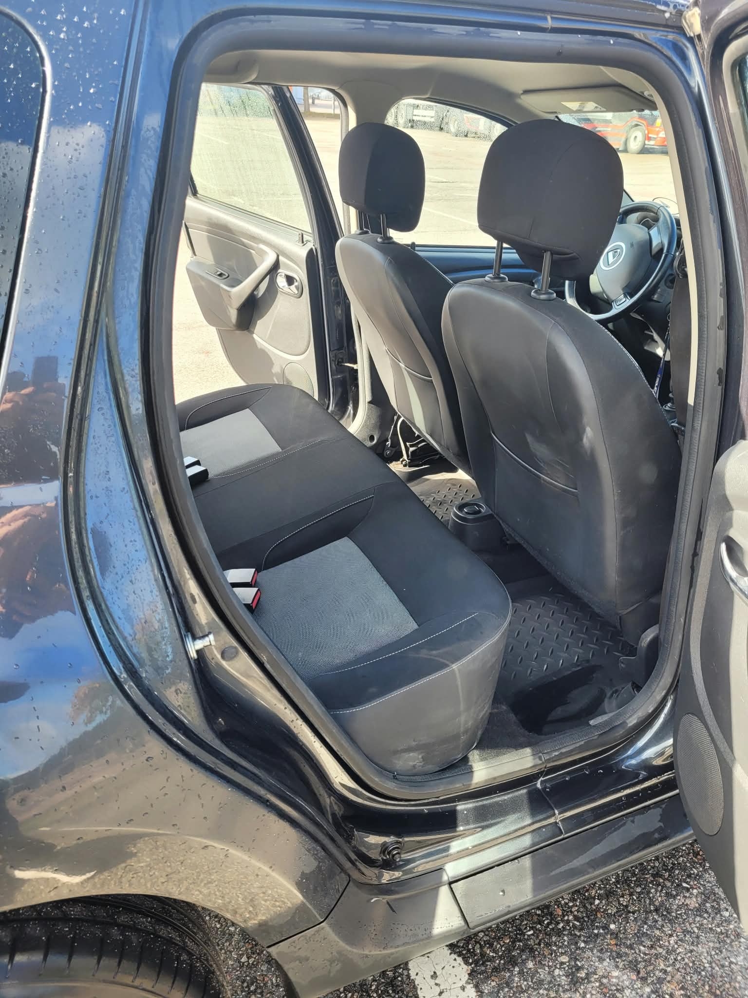 Dacia Duster 1.5 dCi 4x4 Manuell 2016, kuva 6/10