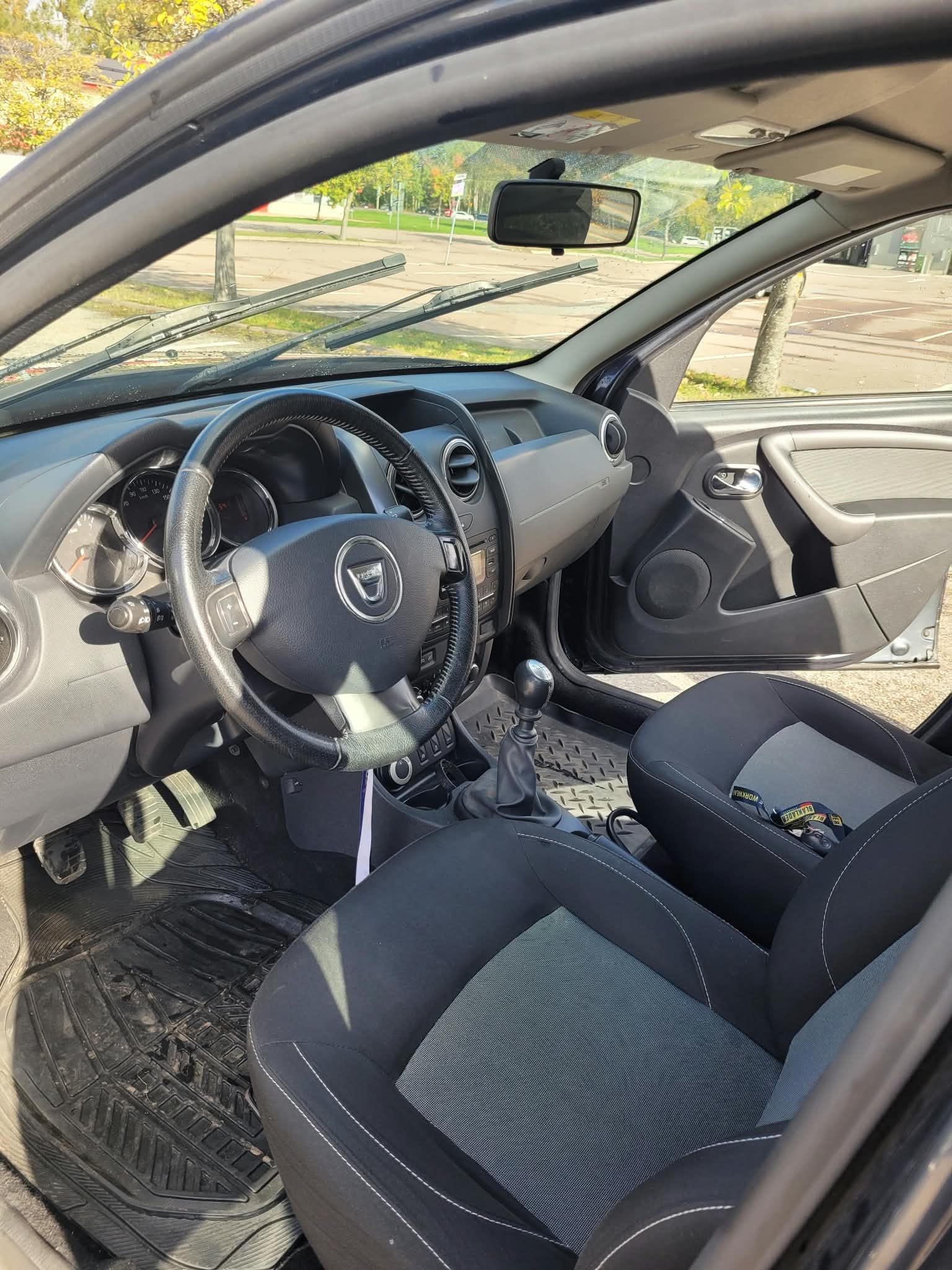 Dacia Duster 1.5 dCi 4x4 Manuell 2016, kuva 7/10