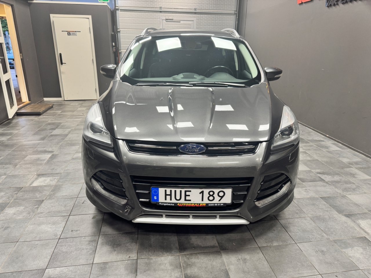 Ford Kuga 2016, bild 2/10