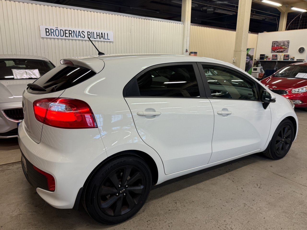 Kia Rio 2015, bild 2/10