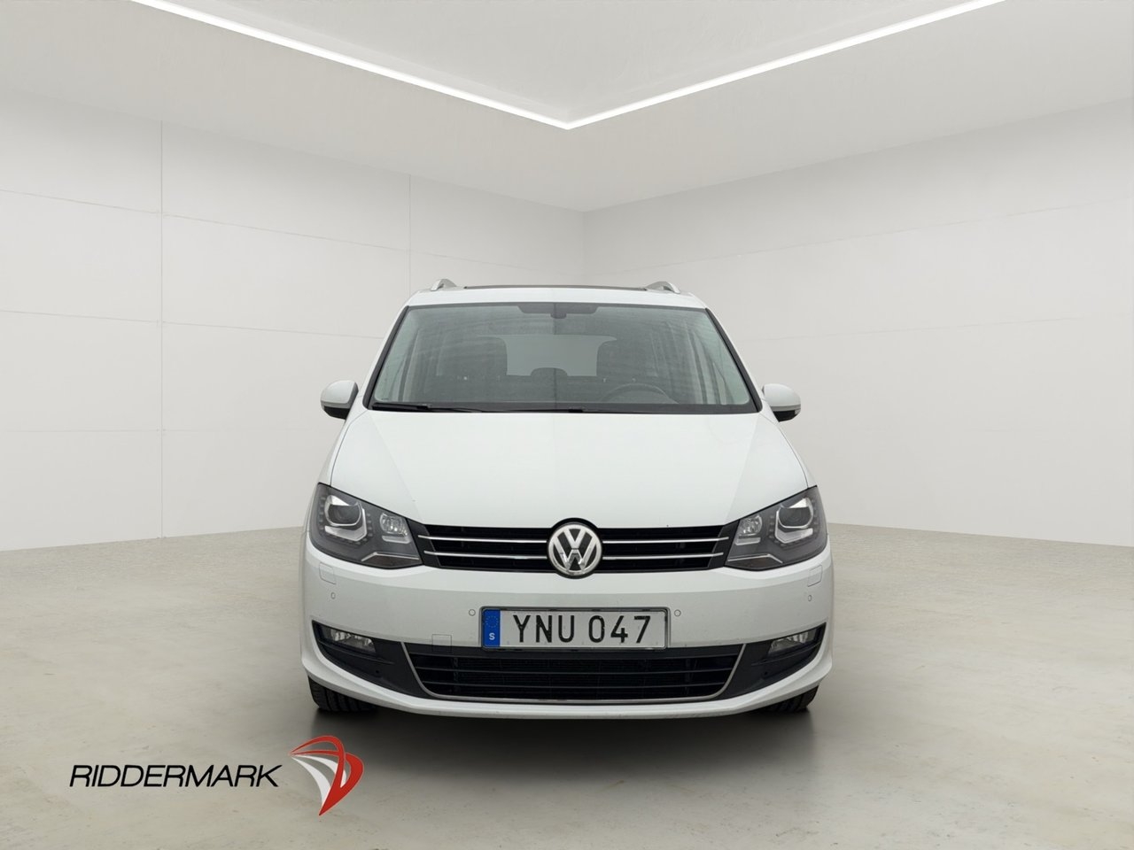 Volkswagen Sharan 2.0 TDI Pano 7-sits 2019, kuva 2/10