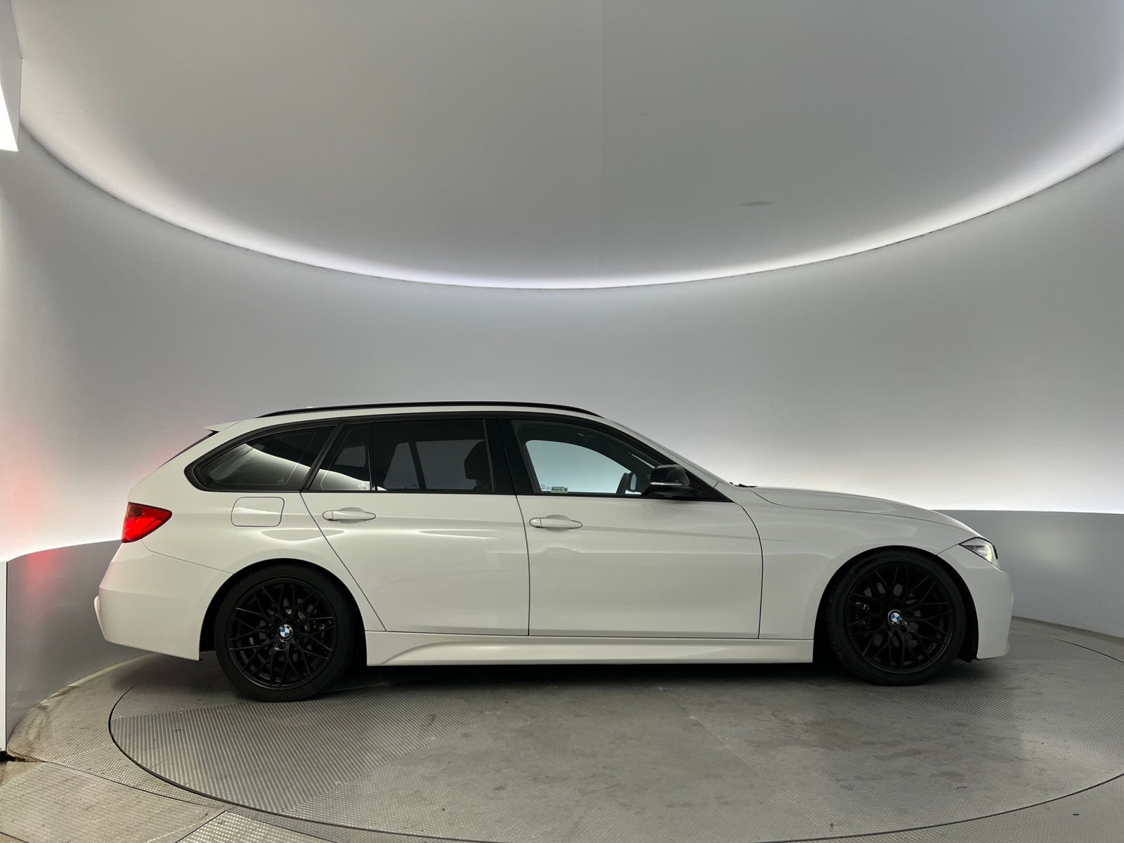 BMW 320 d F31 M-Sport 2014, bild 4/10