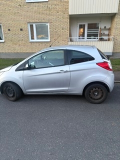 Ford Ka 1.2 Manuell 2012, bild 2/5