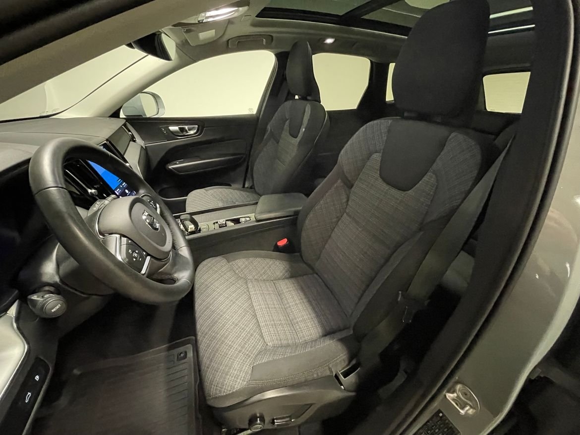Volvo XC60 Recharge T6 Core Edition Drag 2024, bild 5/8