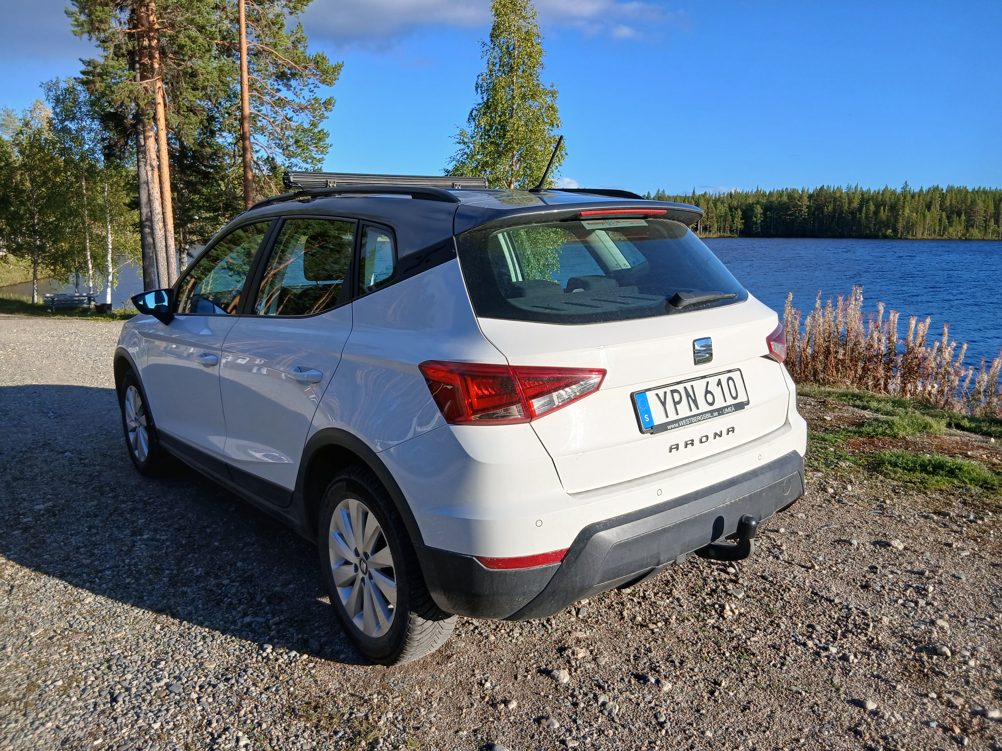 Seat Arona 1.0 TSI Manuell 2018, bild 2/9