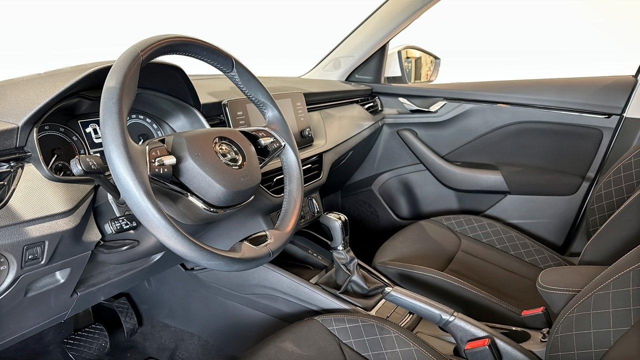 Skoda Kamiq AMBITION TSI 110 DSG 2023, bild 7/10