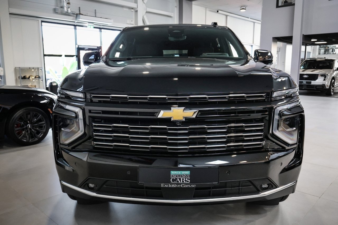Chevrolet Suburban 2026, bild 2/10