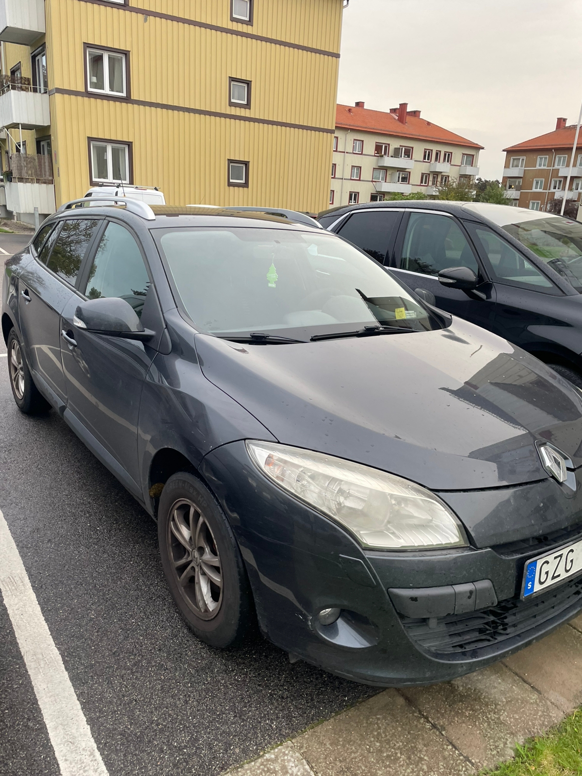 Renault Megane 2010, bild 2/5