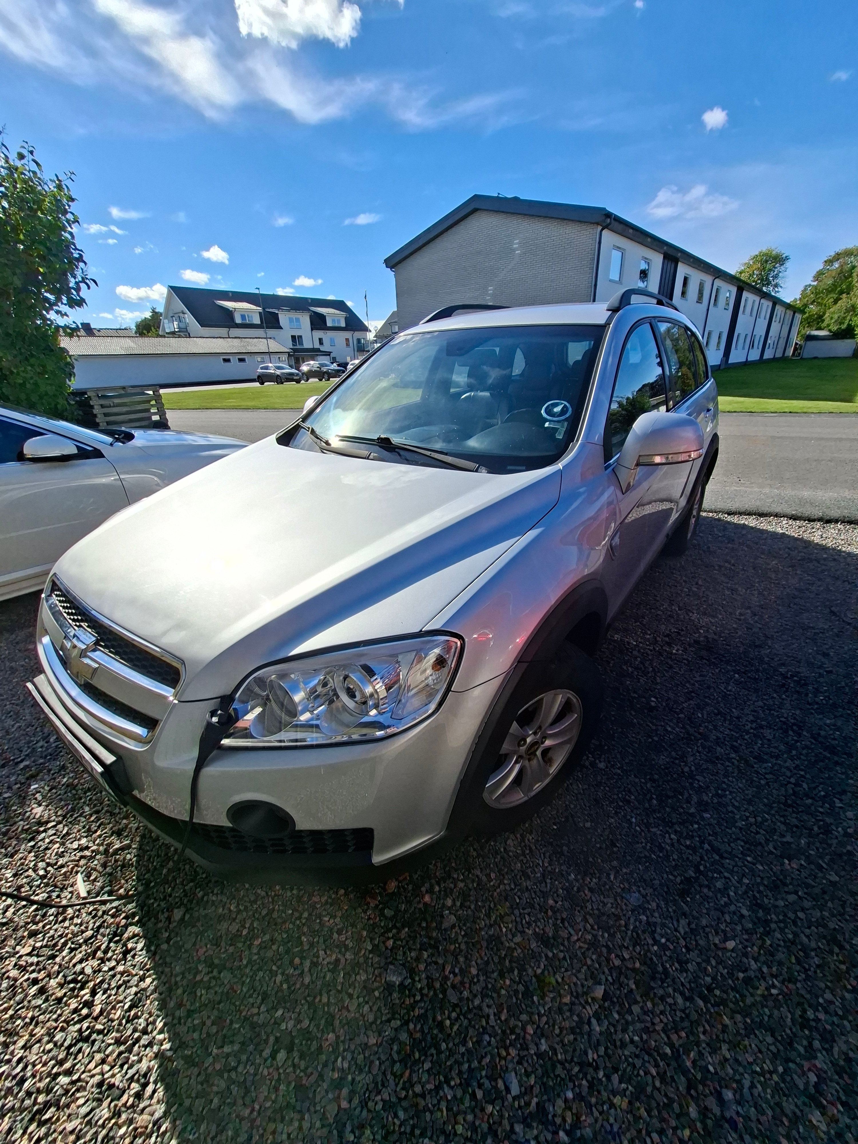 Chevrolet Captiva 2010, bild 3/7