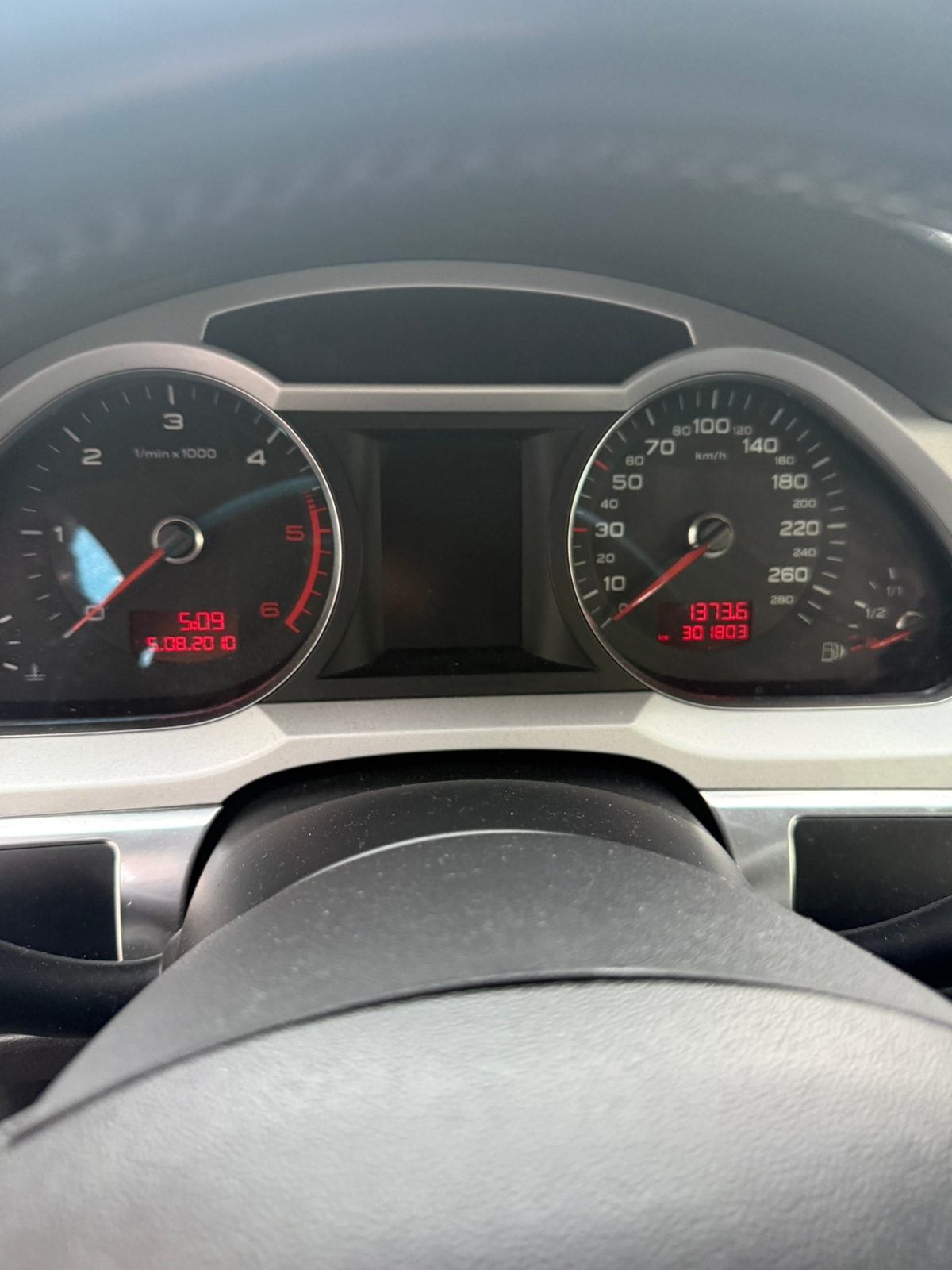 Audi A6 Avant 3.0 TDI quattro TipTronic 2011, bild 3/7