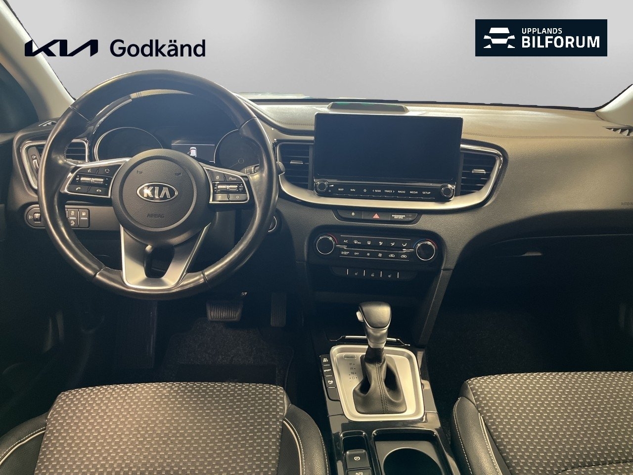 Kia Ceed 2021, photo 7/10