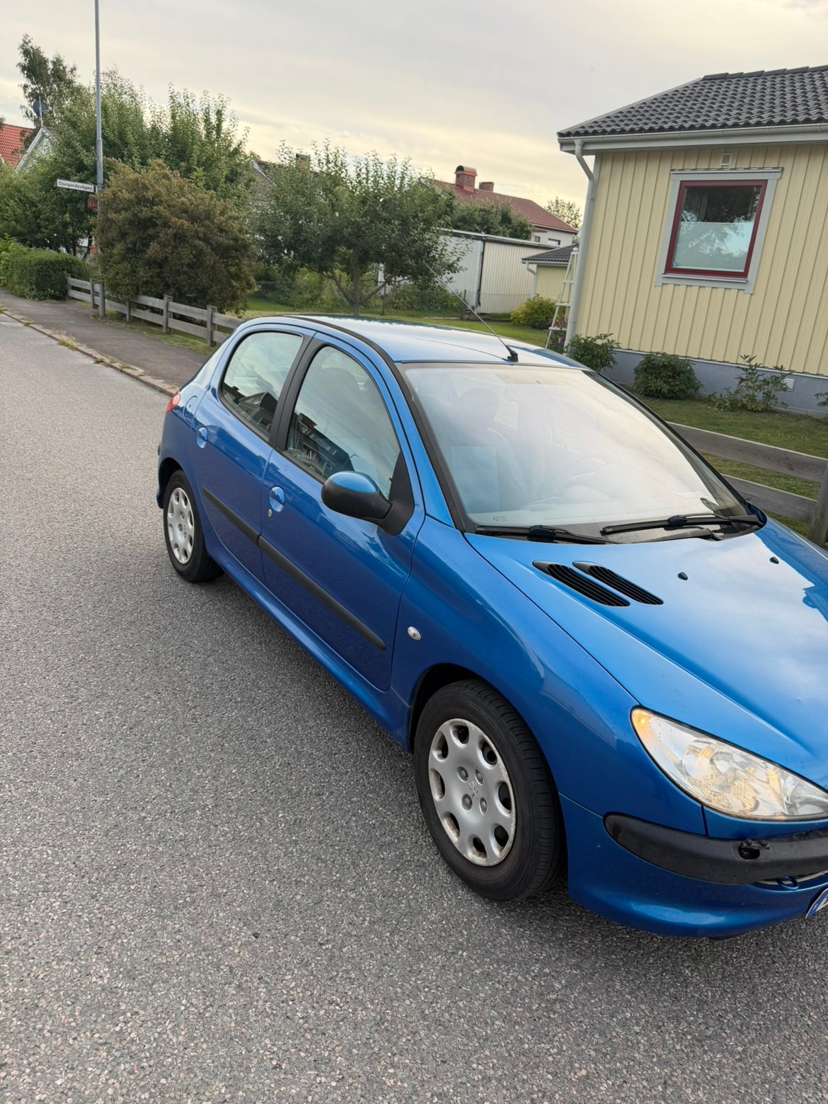 Peugeot 206 5-dörrar 1.6 TipTronic 2005, bild 4/10