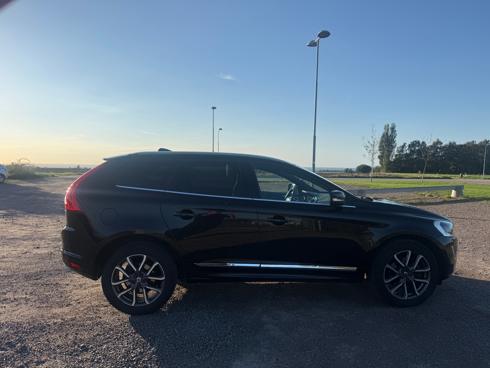Volvo XC60 D4 AWD Geartronic 2016, bild 5/10