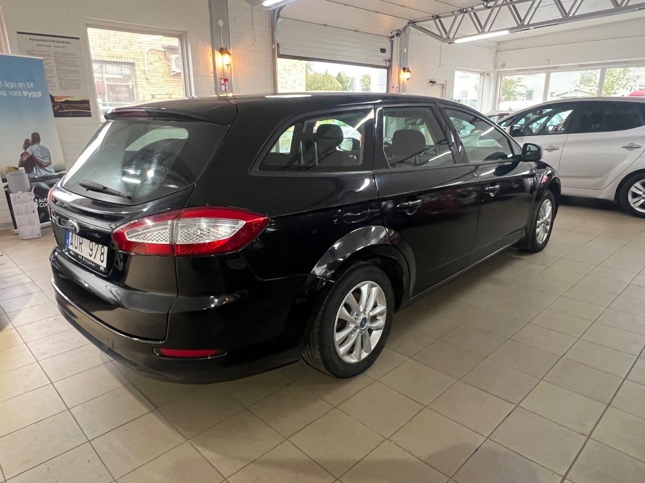 Ford Mondeo 2011, bild 7/10