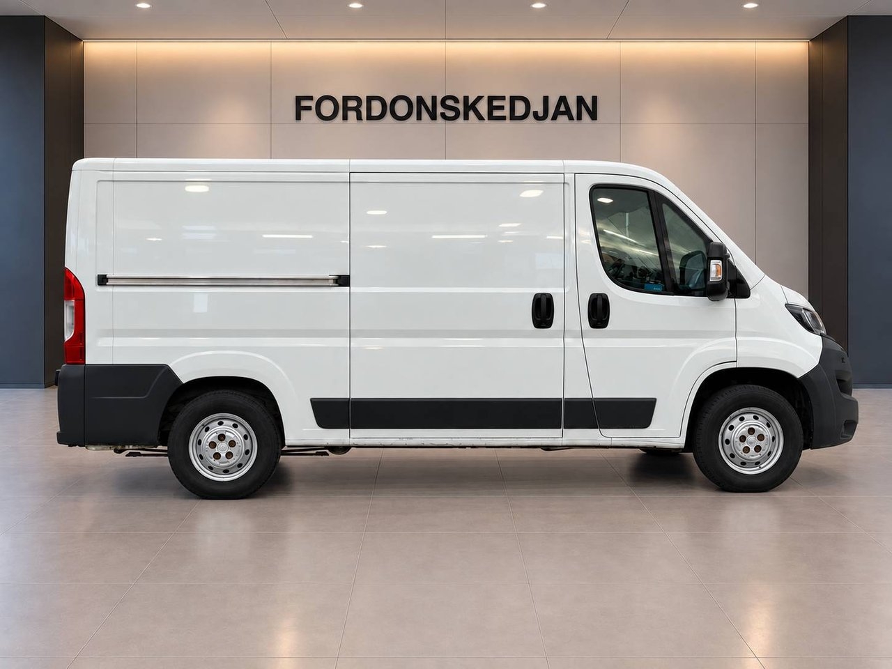Peugeot Boxer Van 335 2.0 BlueHDi 2018, bild 4/10