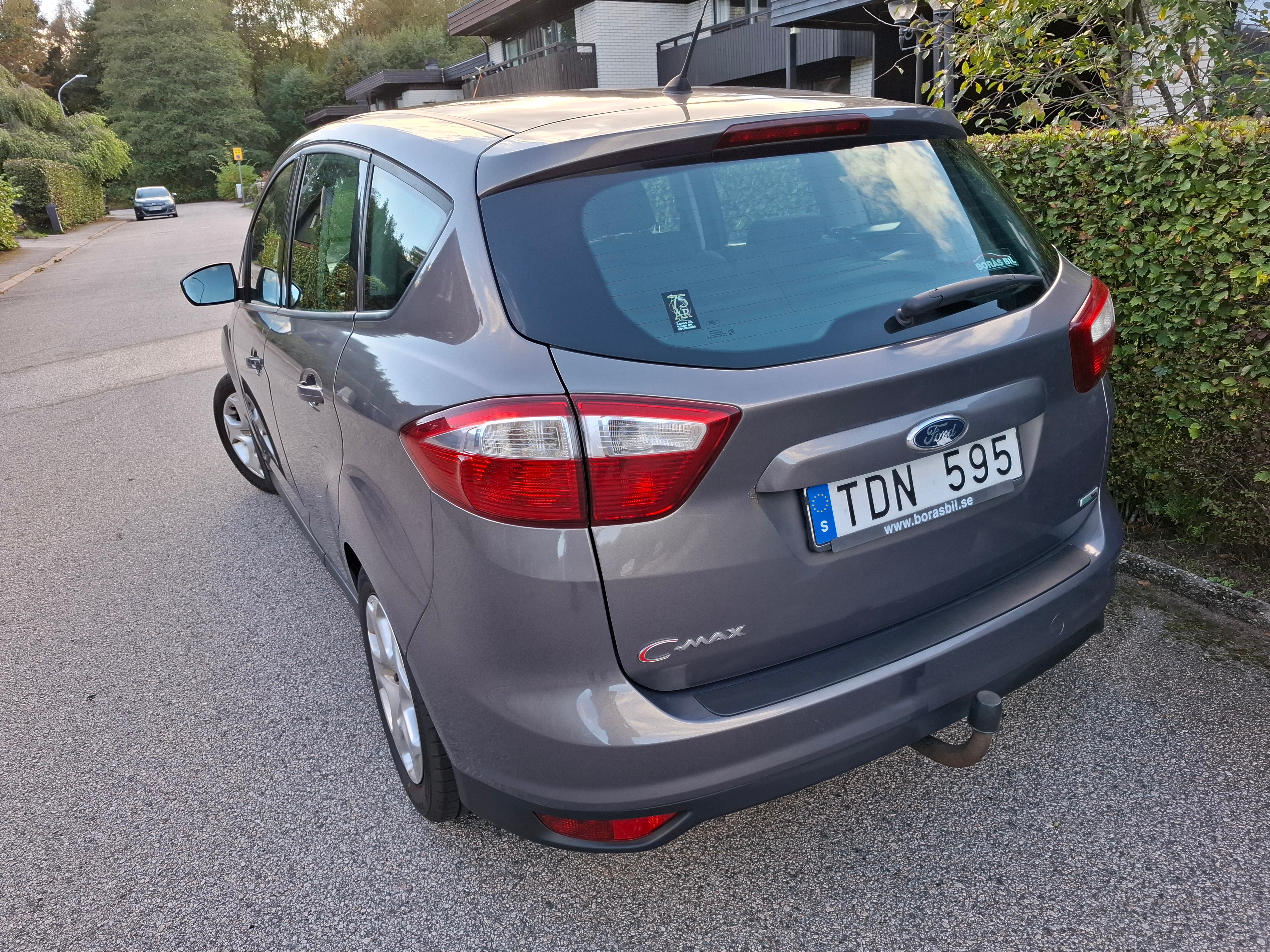 Ford C-Max 1.6 Ti-VCT Flexifuel Manuell 2011, bild 2/9