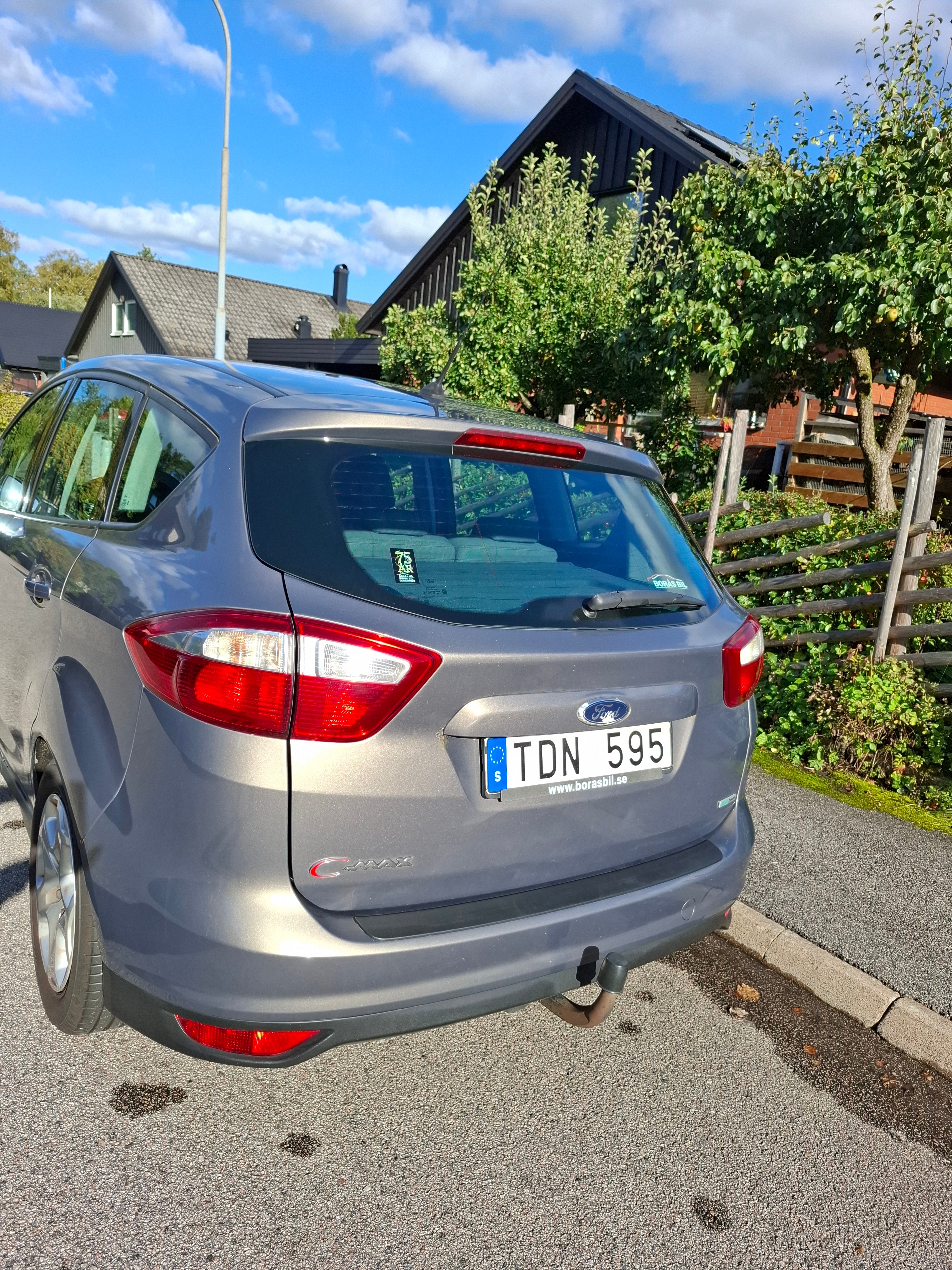 Ford C-Max 1.6 Ti-VCT Flexifuel Manuell 2011, bild 7/9