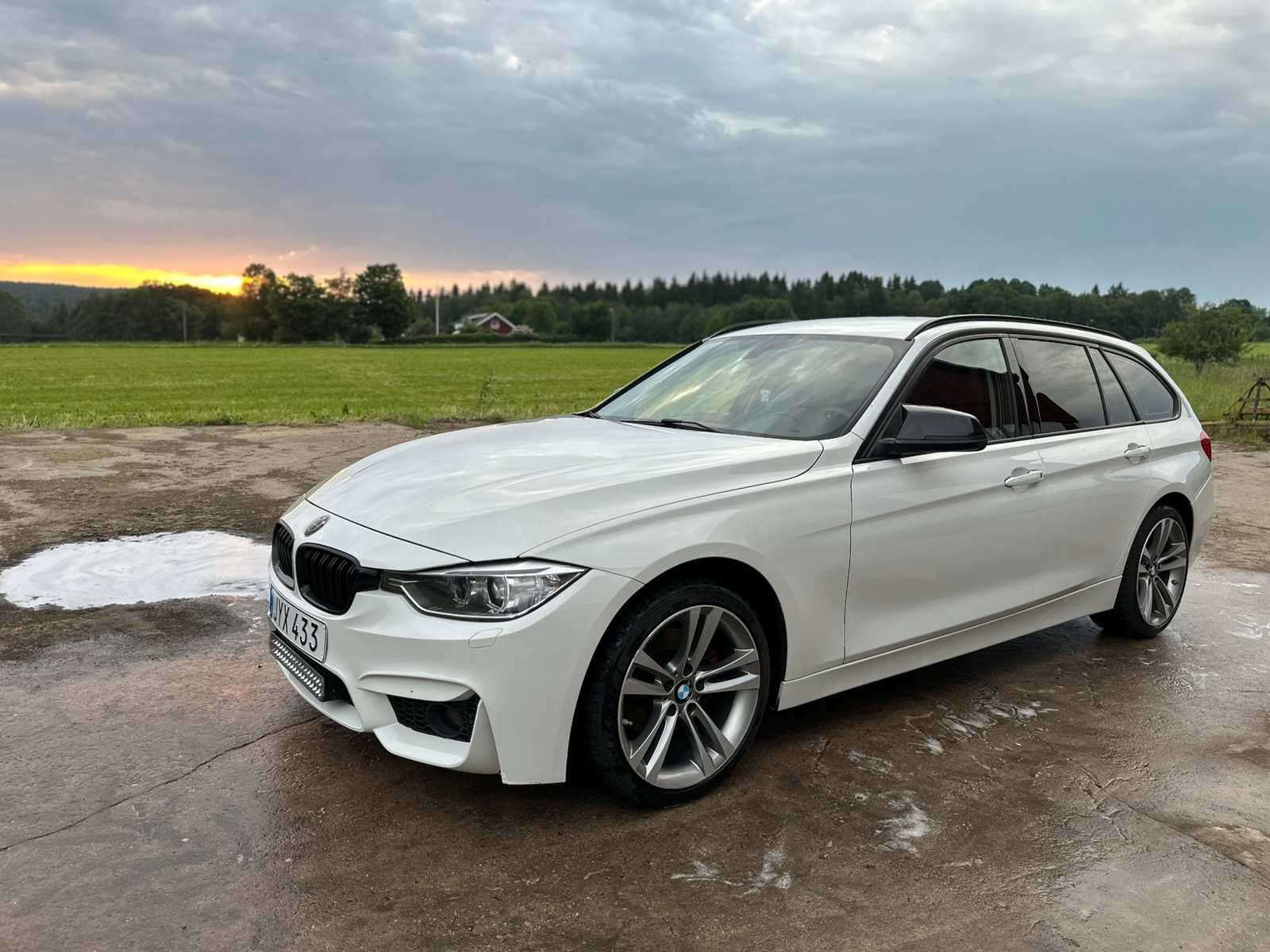 BMW 320