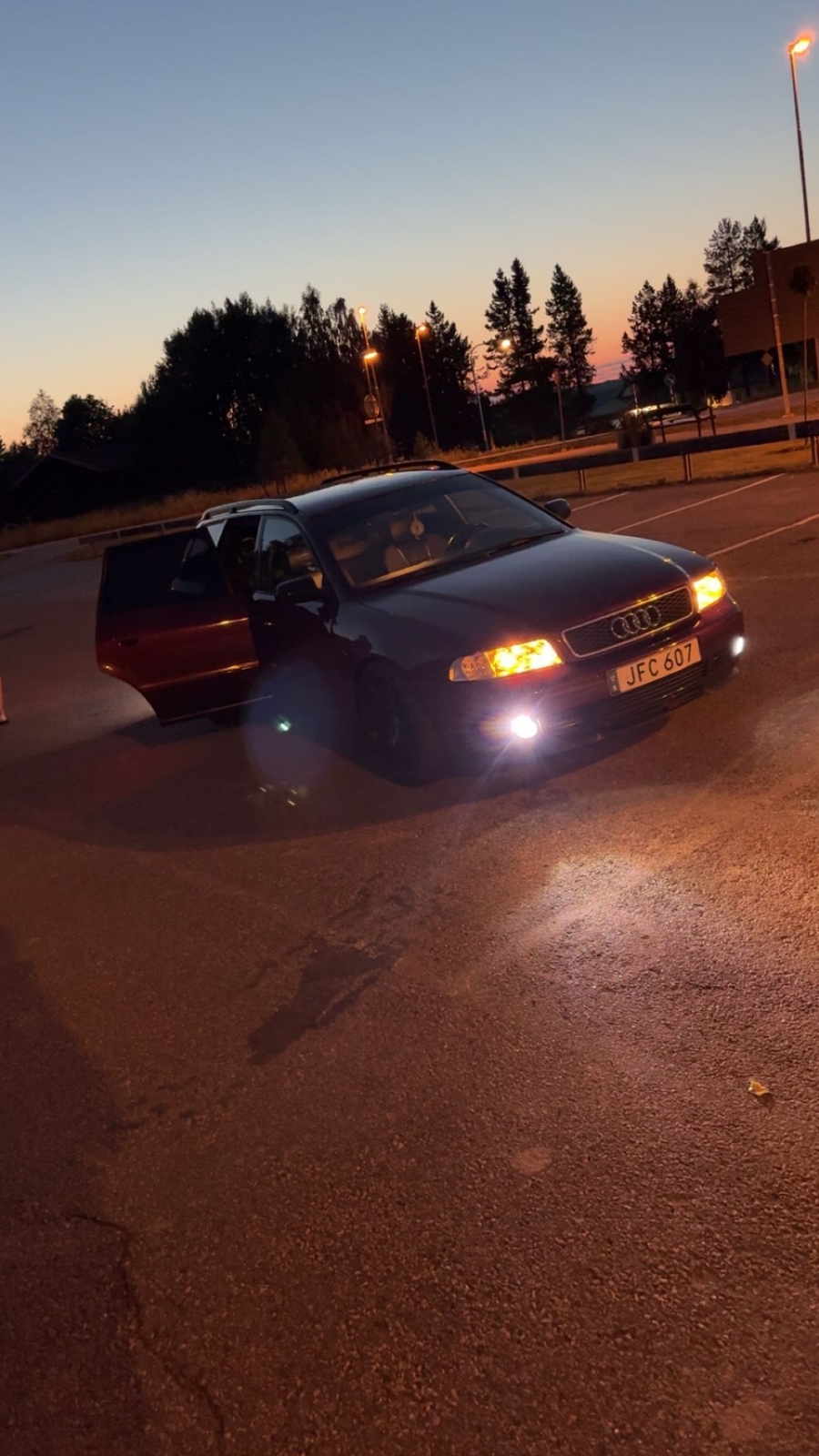 Audi A4 Avant 1.8 T quattro Manuell 1999, bild 5/9