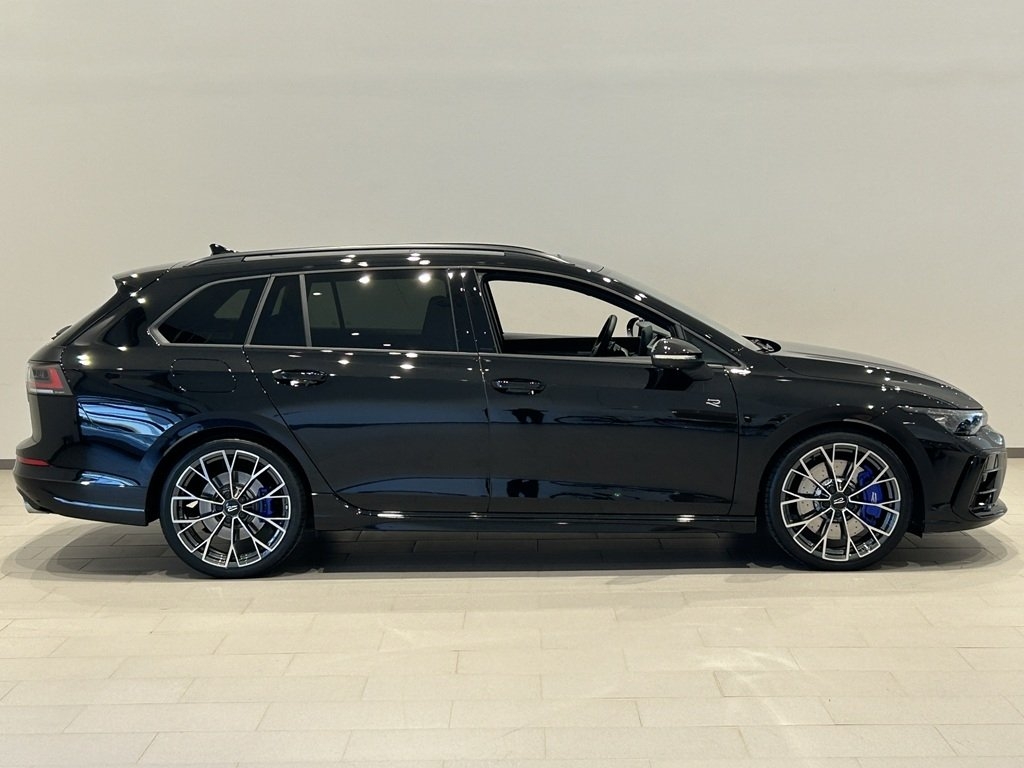Volkswagen Golf R 4Motion 333hk 2026, photo 5/24
