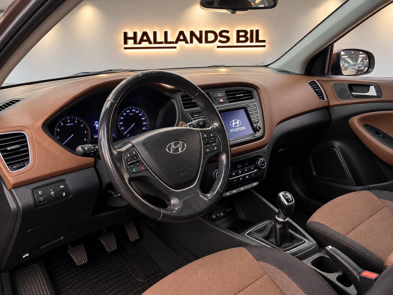Hyundai i20 1.4 Premium Euro 6 2016, bild 4/7