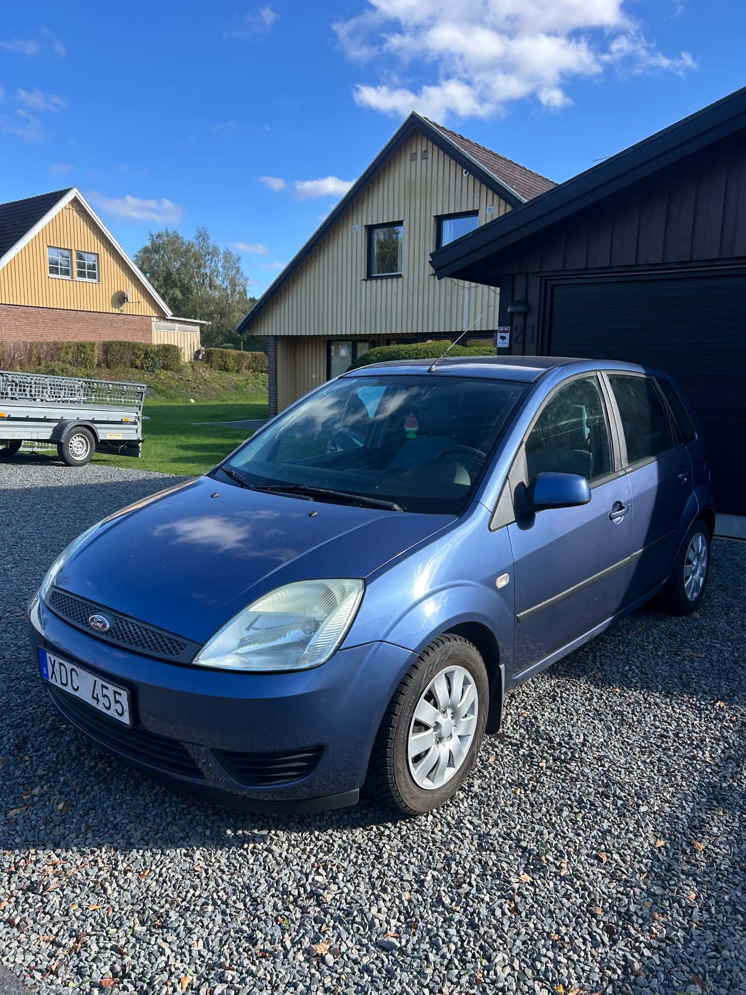 Ford Fiesta 5-dörrar 1.3 Manuell 2006, kuva 2/3