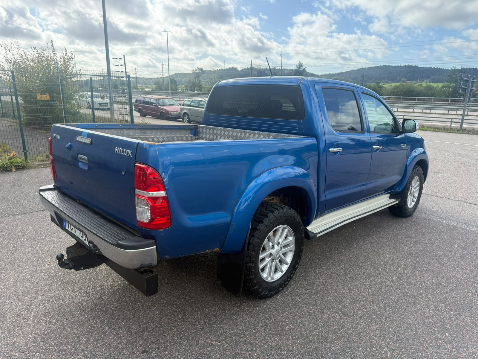Toyota HiLux 2012, bild 6/8