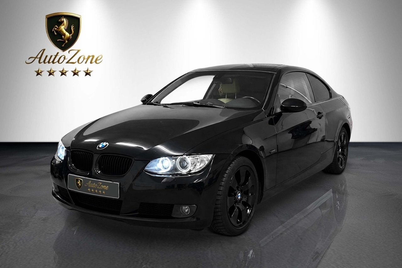 BMW 325 i Coupé E92 A - traktor 2007, bild 2/10