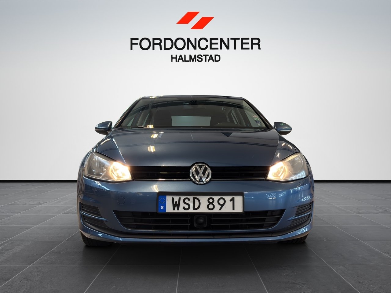 Volkswagen Golf 5-dörrar 1.2 TSI 105hk 2014, bild 2/10