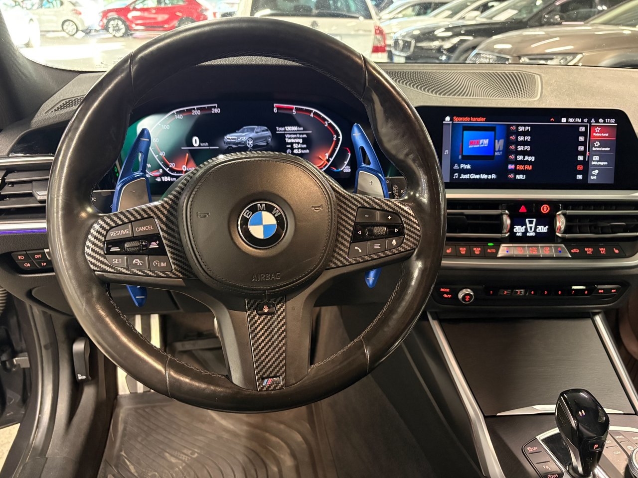 BMW 320 2020, photo 7/10