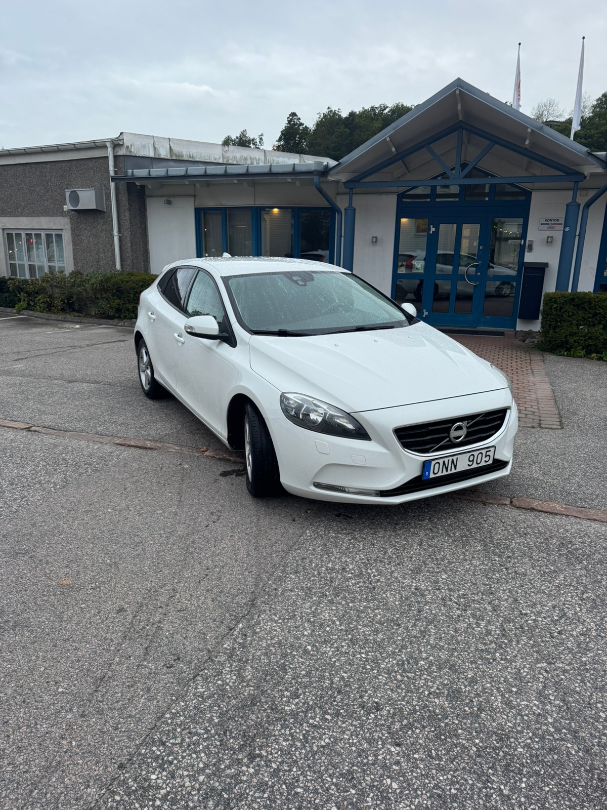 Volvo V40 D2 Manuell 2013, bild 2/9