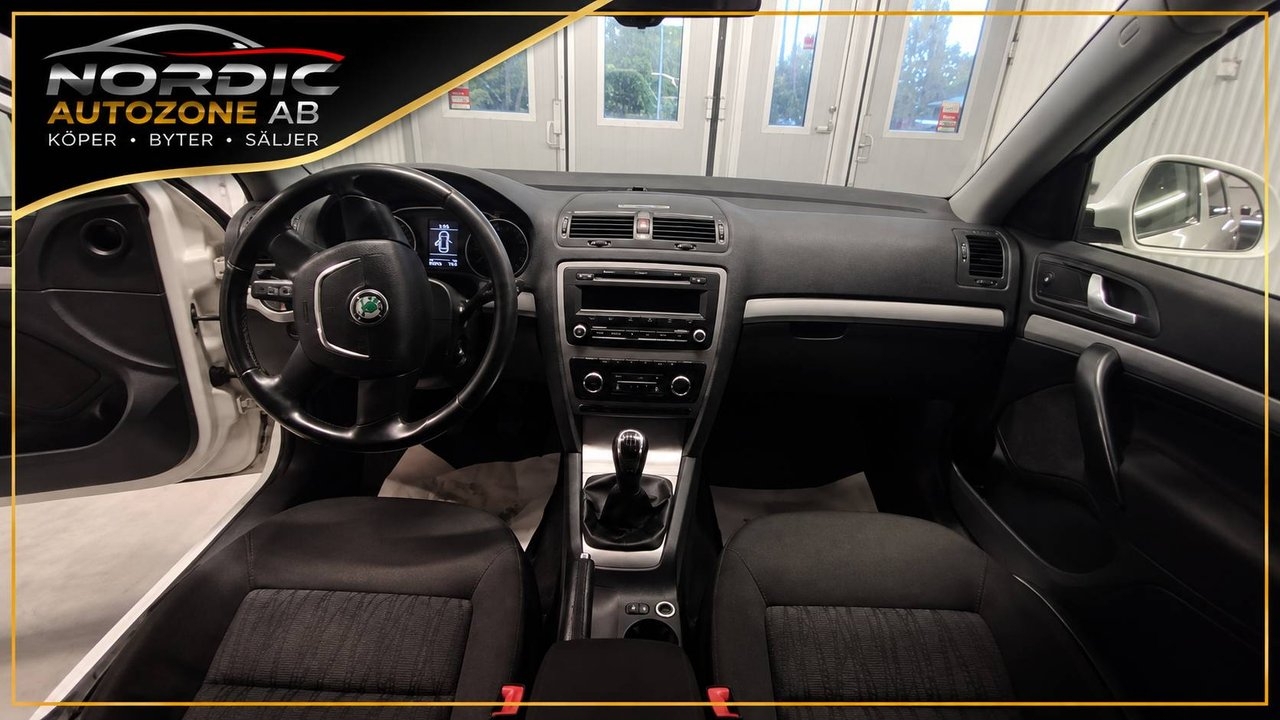 Skoda Octavia 2013, bild 6/8