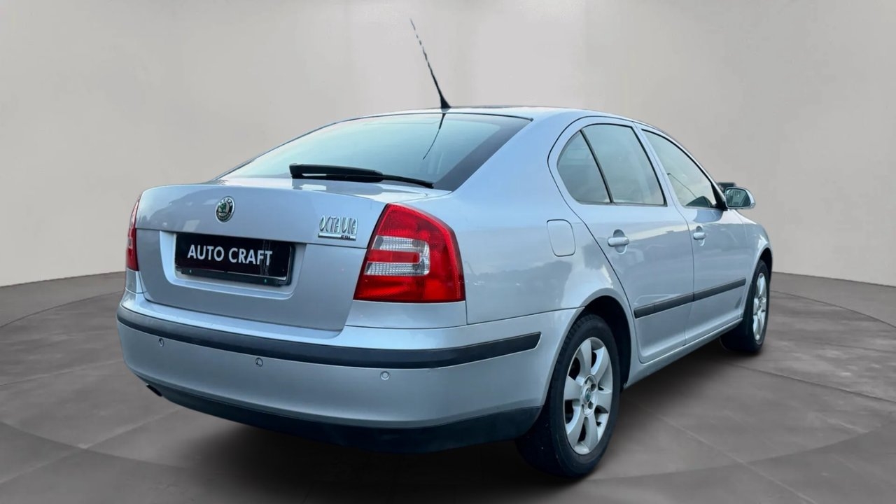 Skoda Octavia 1.6 FSI TipTronic Euro 4 2008, bild 5/10