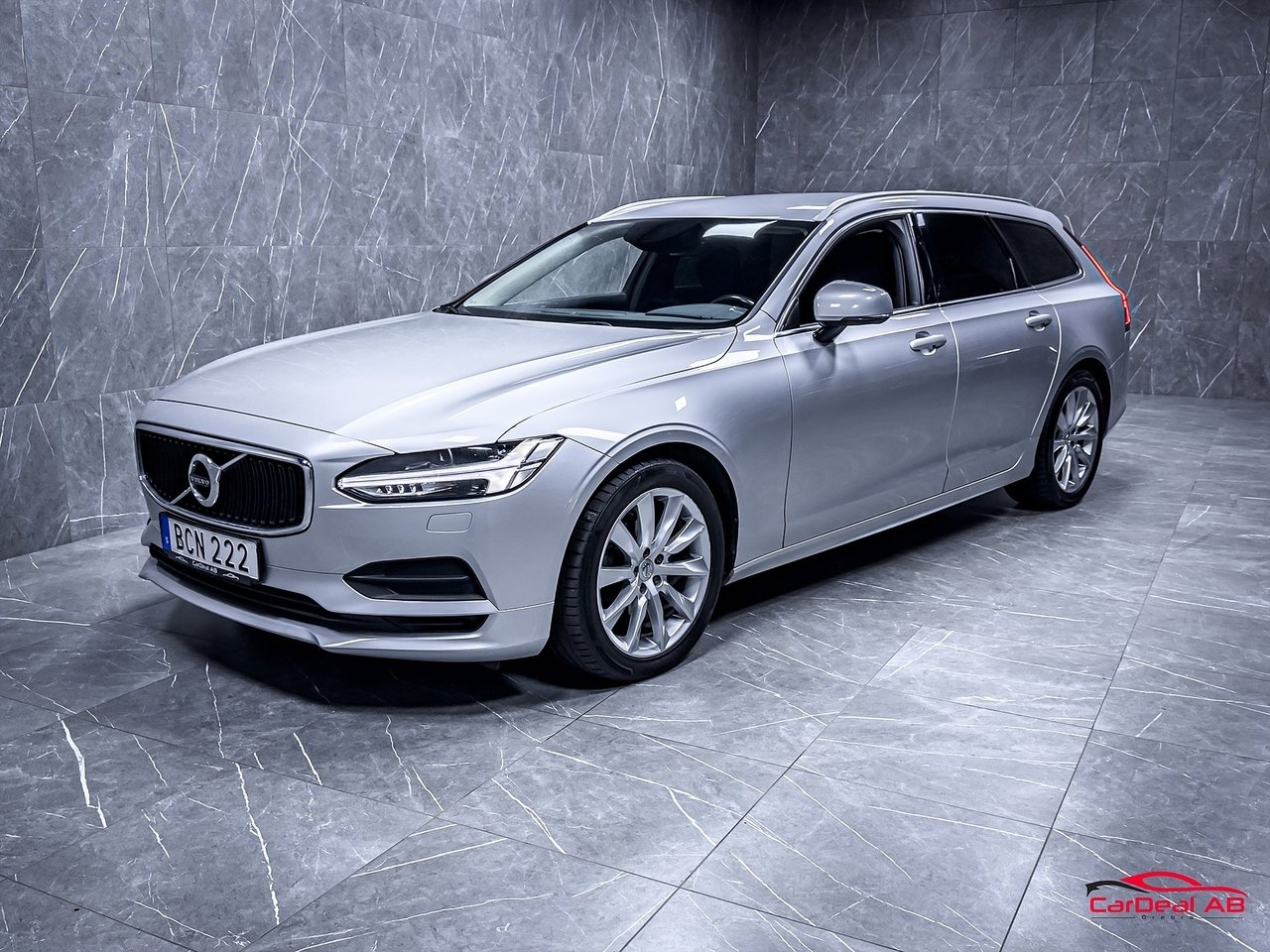 Volvo V90 2019, bild 3/30