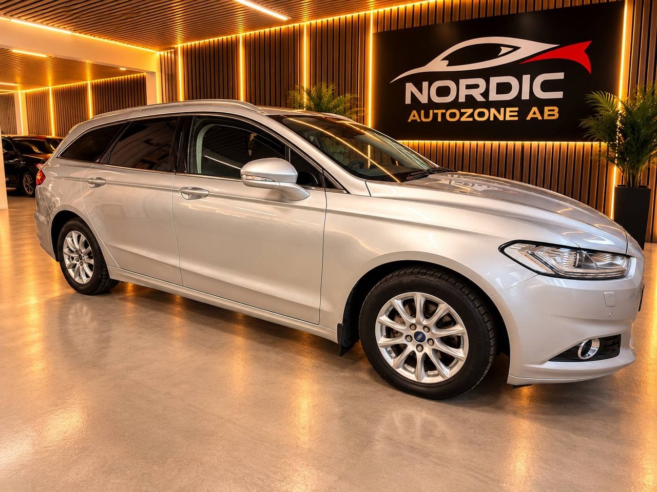 Ford Mondeo 2016, kuva 2/7