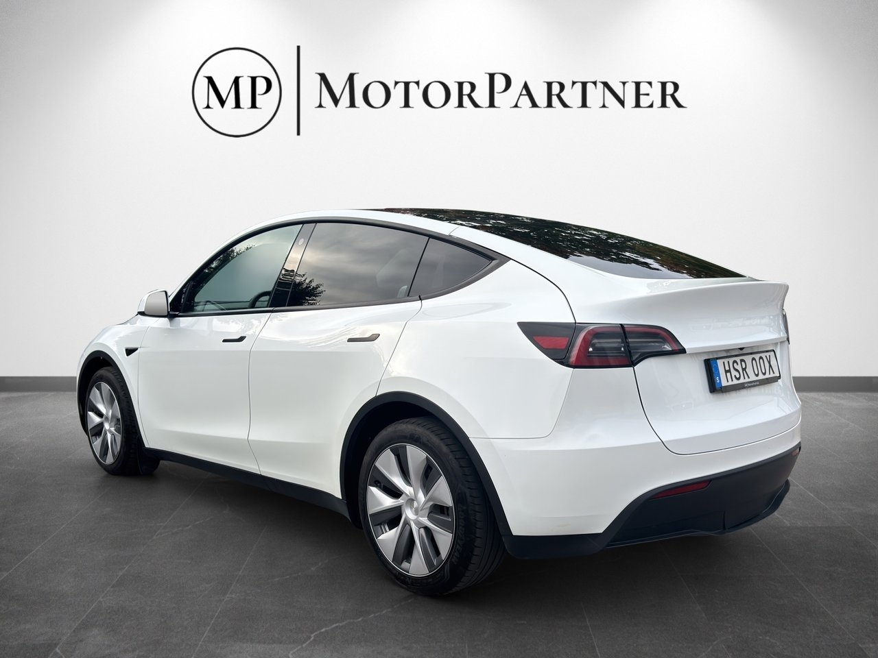 Tesla Model Y 2023, bild 6/10